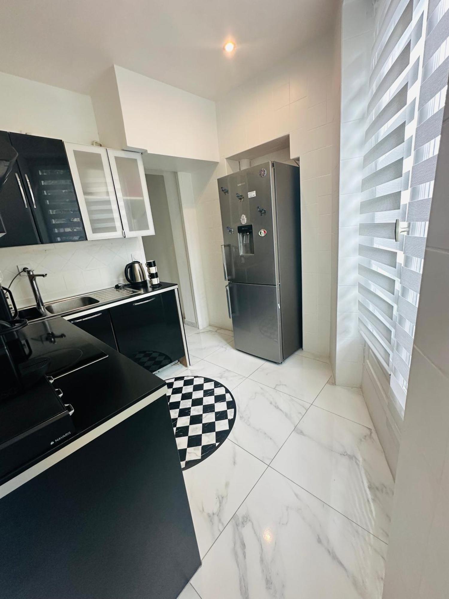 Appartement Parisien Екстер'єр фото